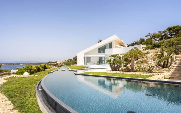 Luxury villa Elimi