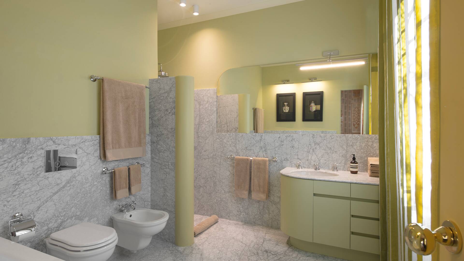 en suite bathroom bedroom 4, gorund floor
