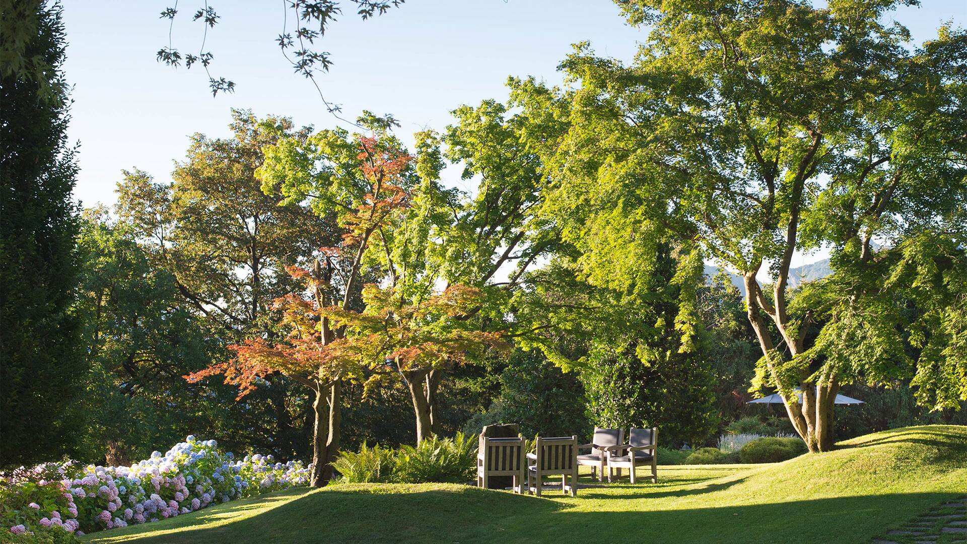 outdoor sitting area