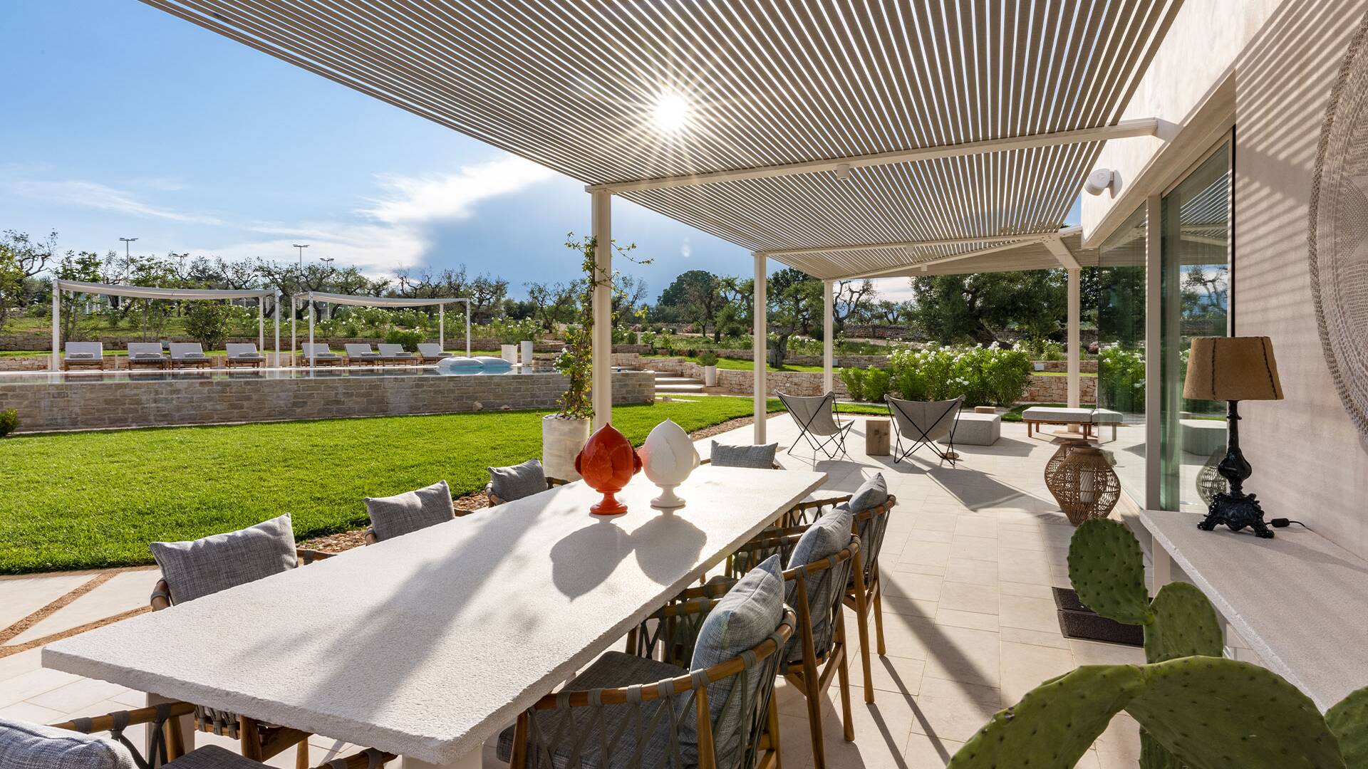 al fresco dining area