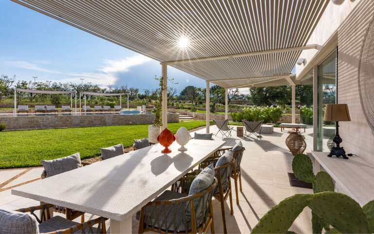 al fresco dining area