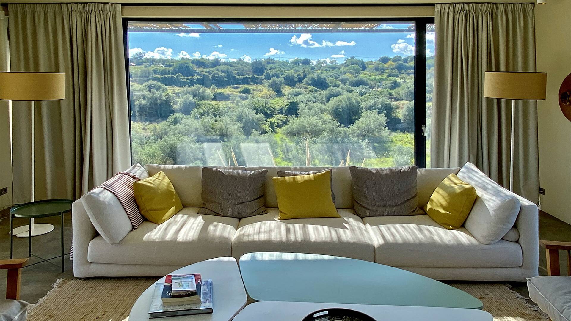  living room, countryside view