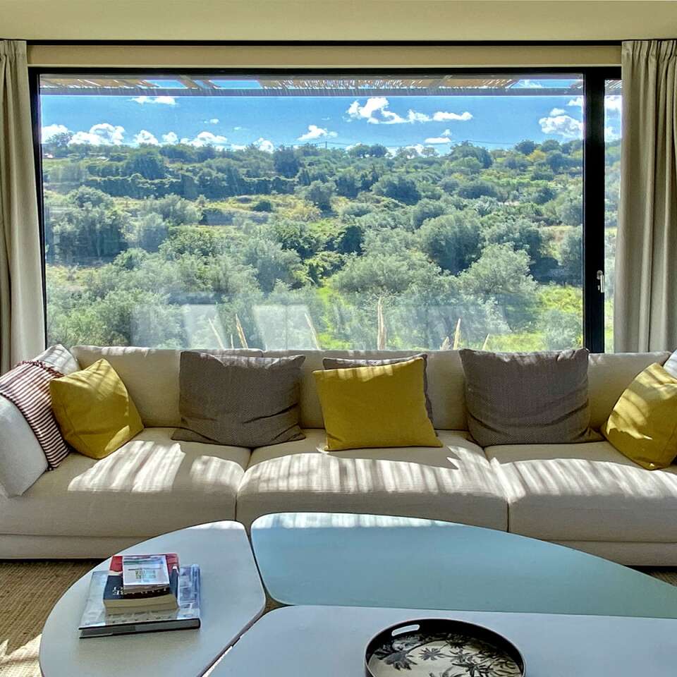  living room, countryside view
