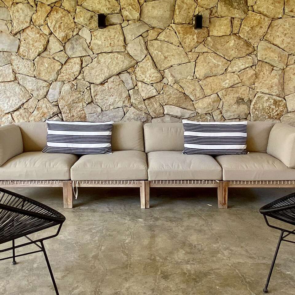 outdoor sitting area