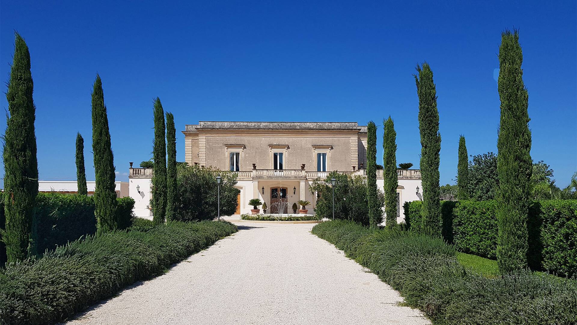 luxury villa Sonata front view