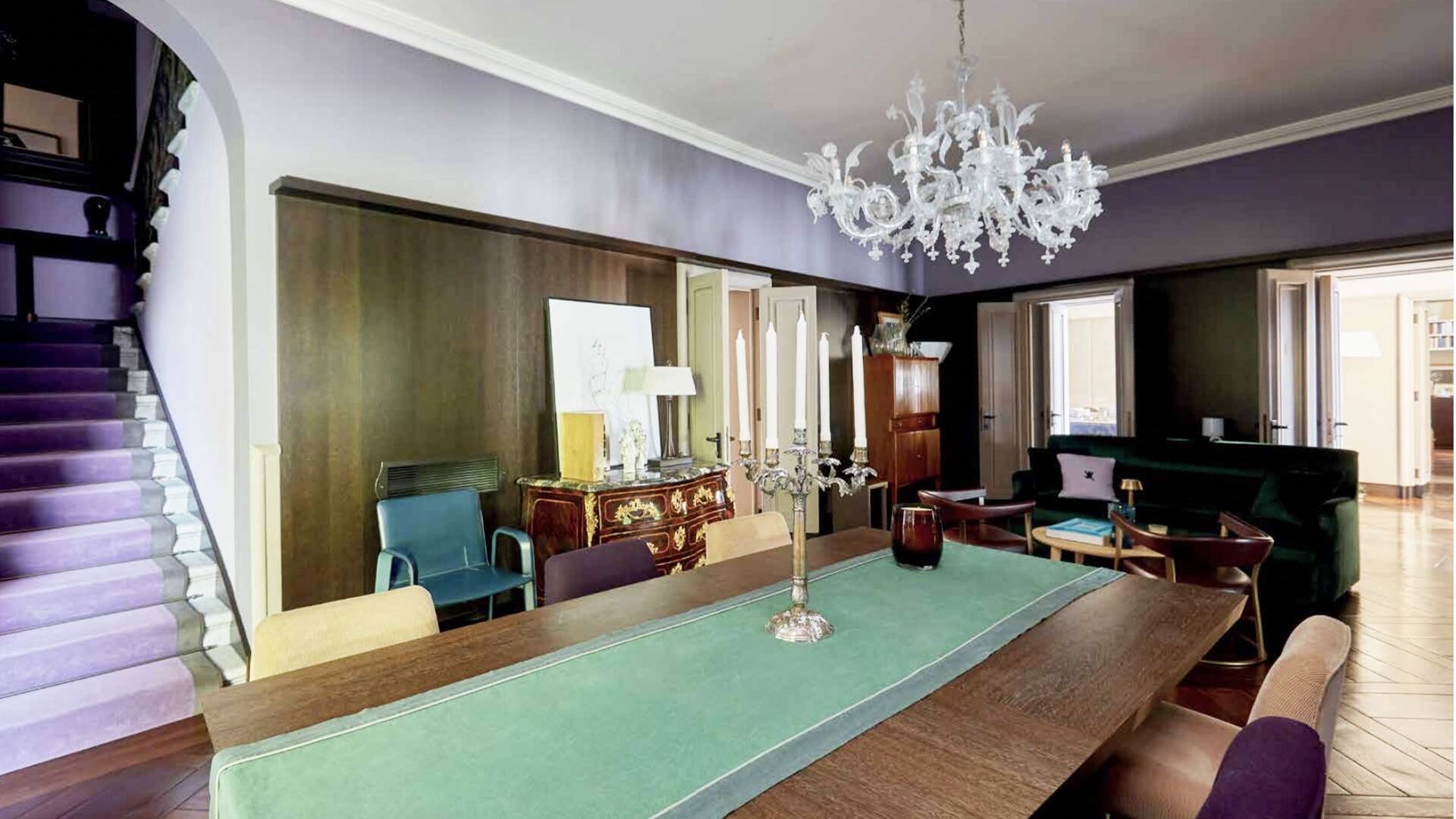 dining room with crystal chandelier