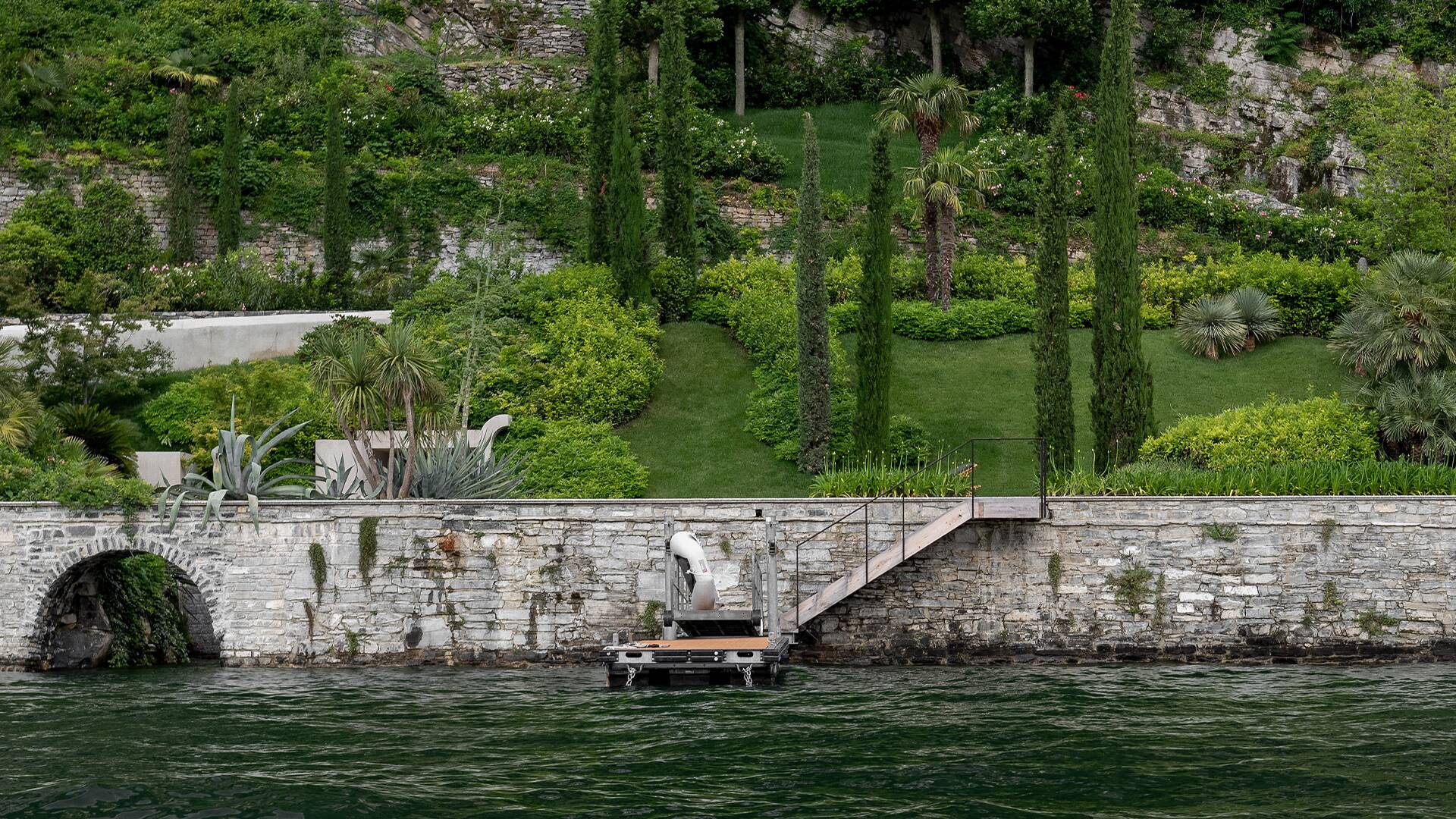 exclusive access by boat to the villa