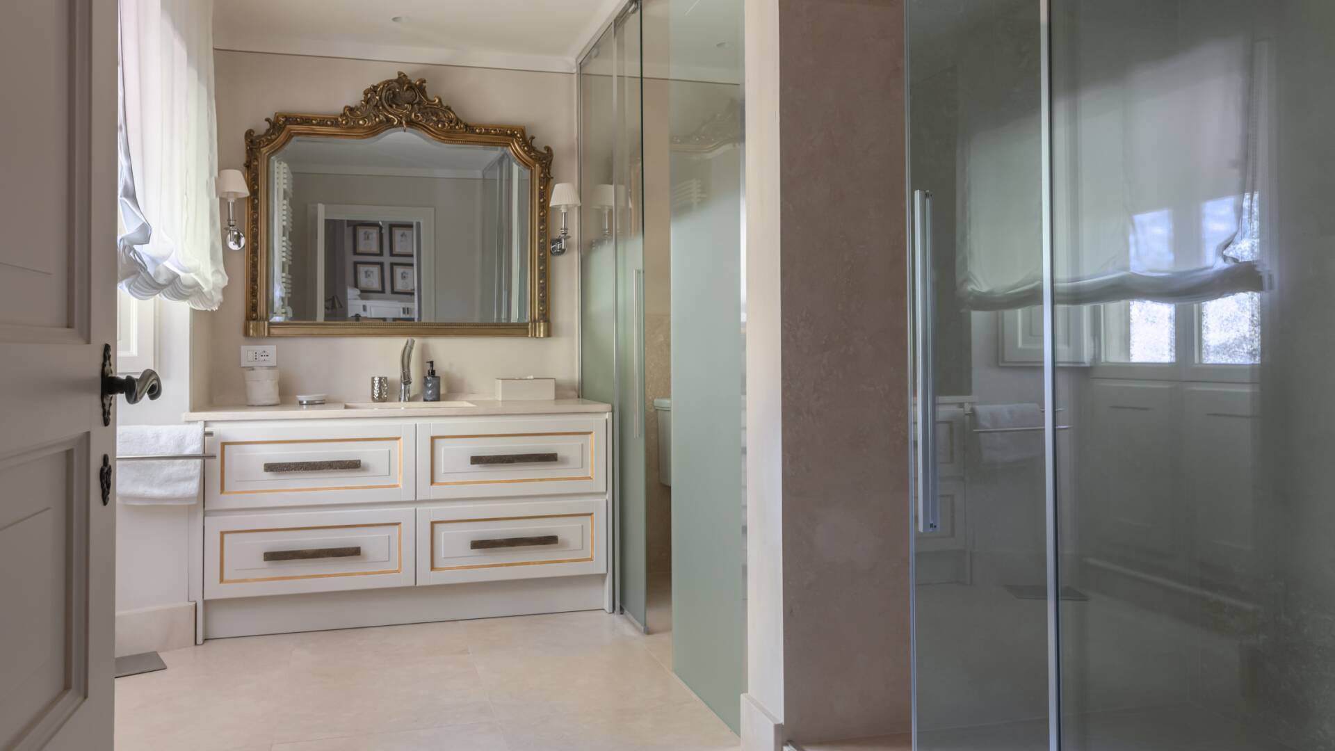 Suite Machiavelli, en suite bathroom