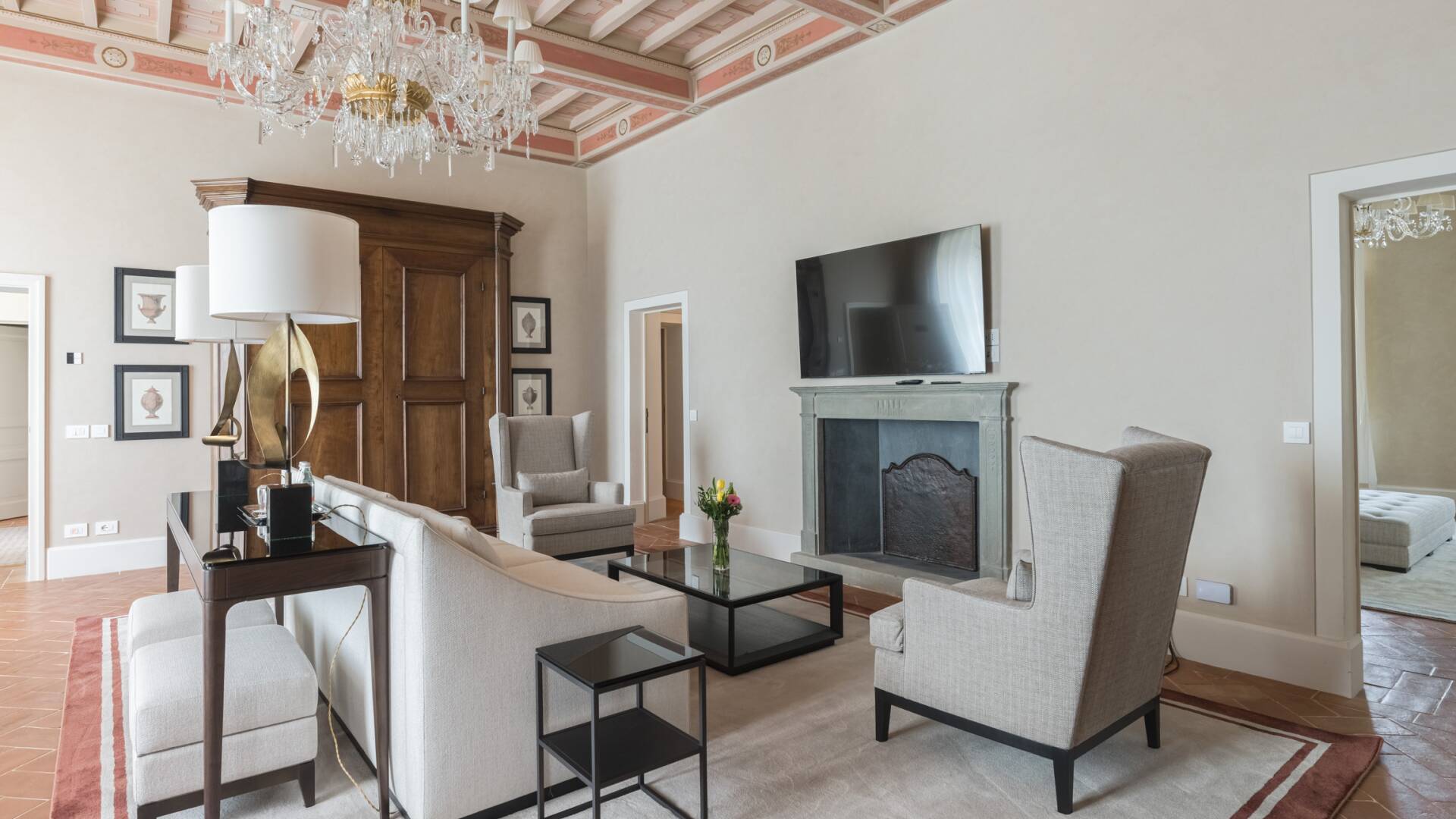 Suite Ridolfi, living room with TV