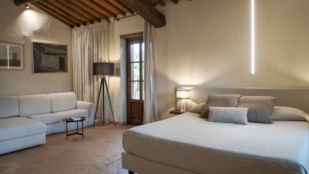 Luxury villa Bacca Nera for rent in Tuscany, Castellina In Chianti ...