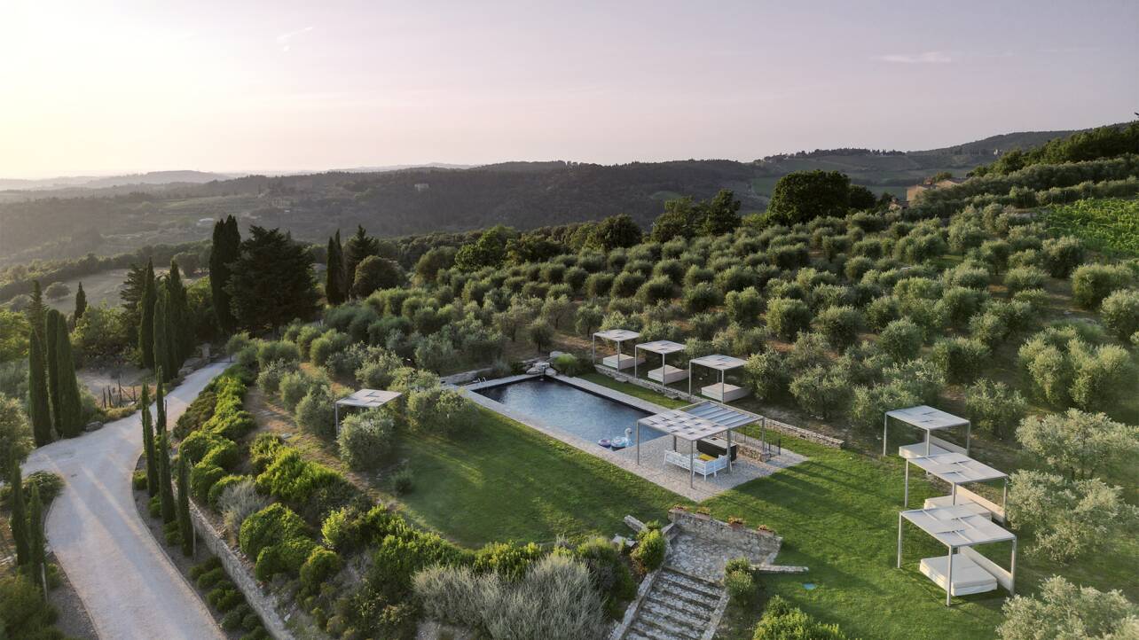 Luxury villa Bacca Nera for rent in Tuscany, Castellina In Chianti ...