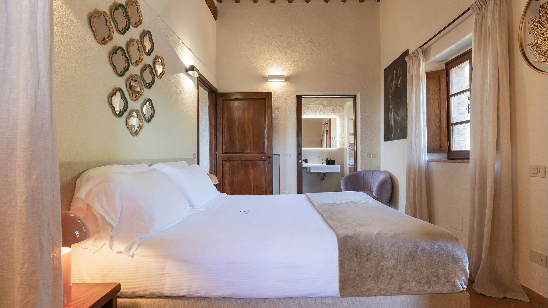 double bedroom with ensuite bathroom 