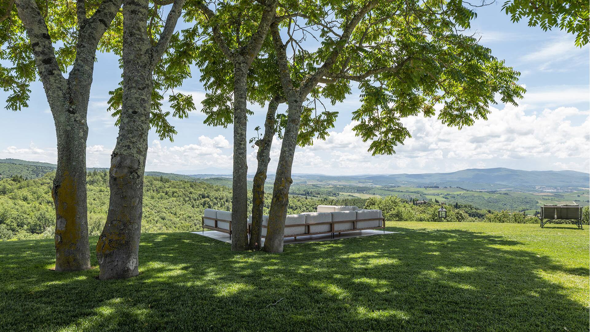 bacca nera luxury villa for rent in tuscany 