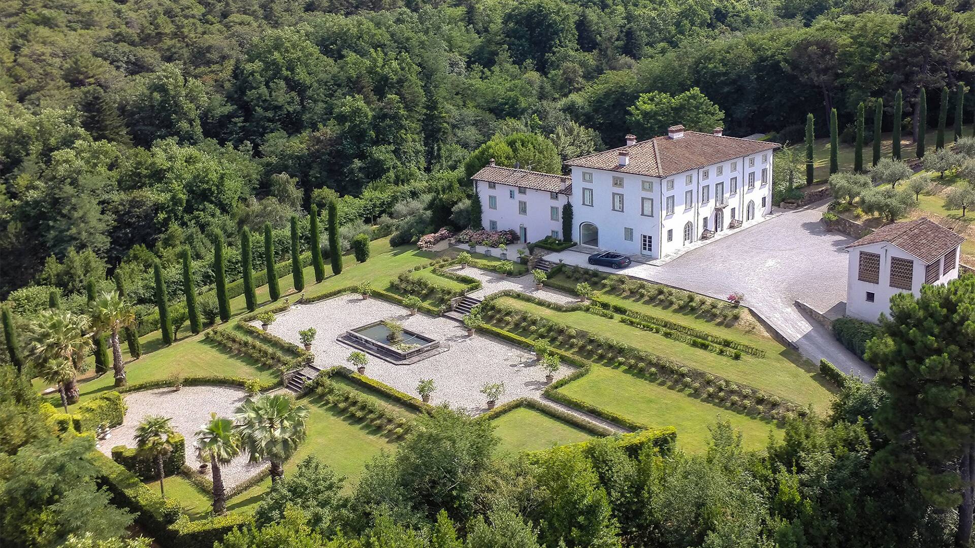 luxury Villa Magenta in Tuscany