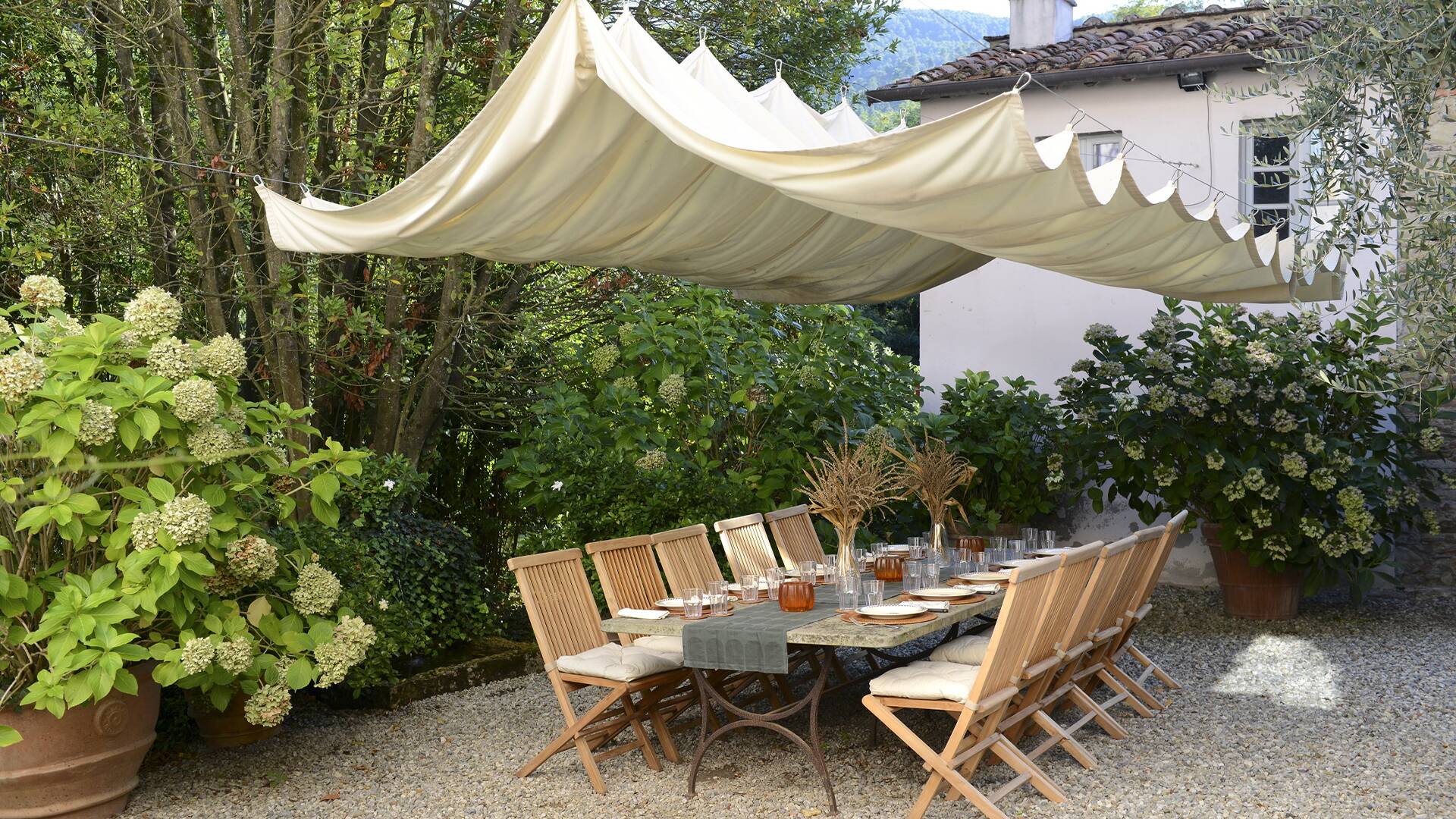 al fresco dining area