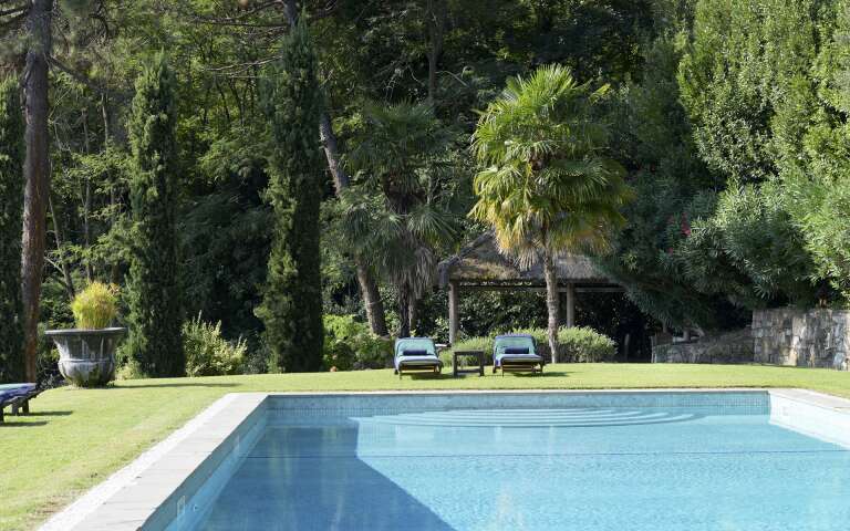 private swimming pool