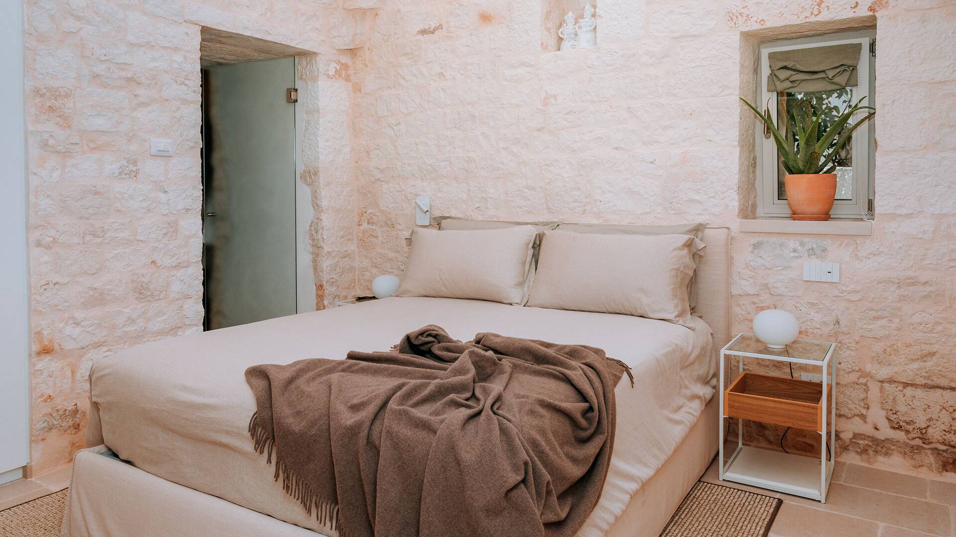 double bedroom
