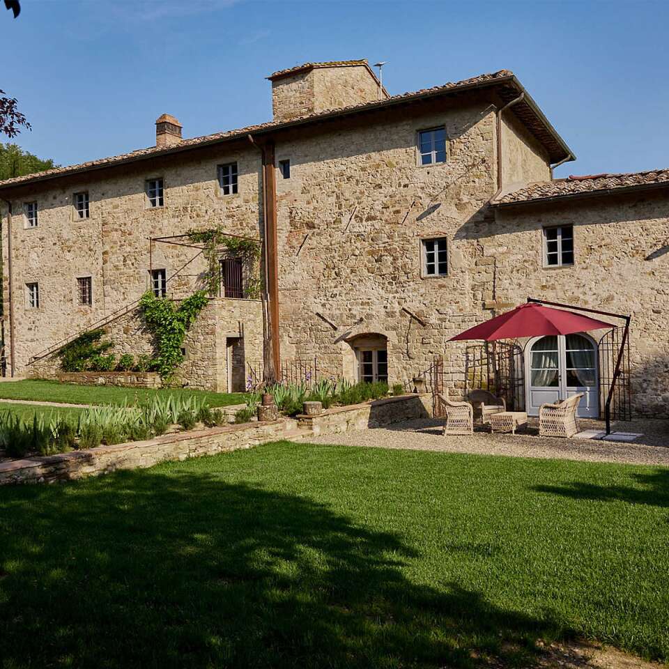 front view main villa