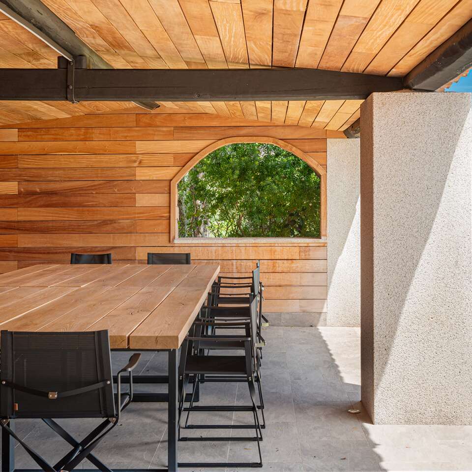 al fresco dining area