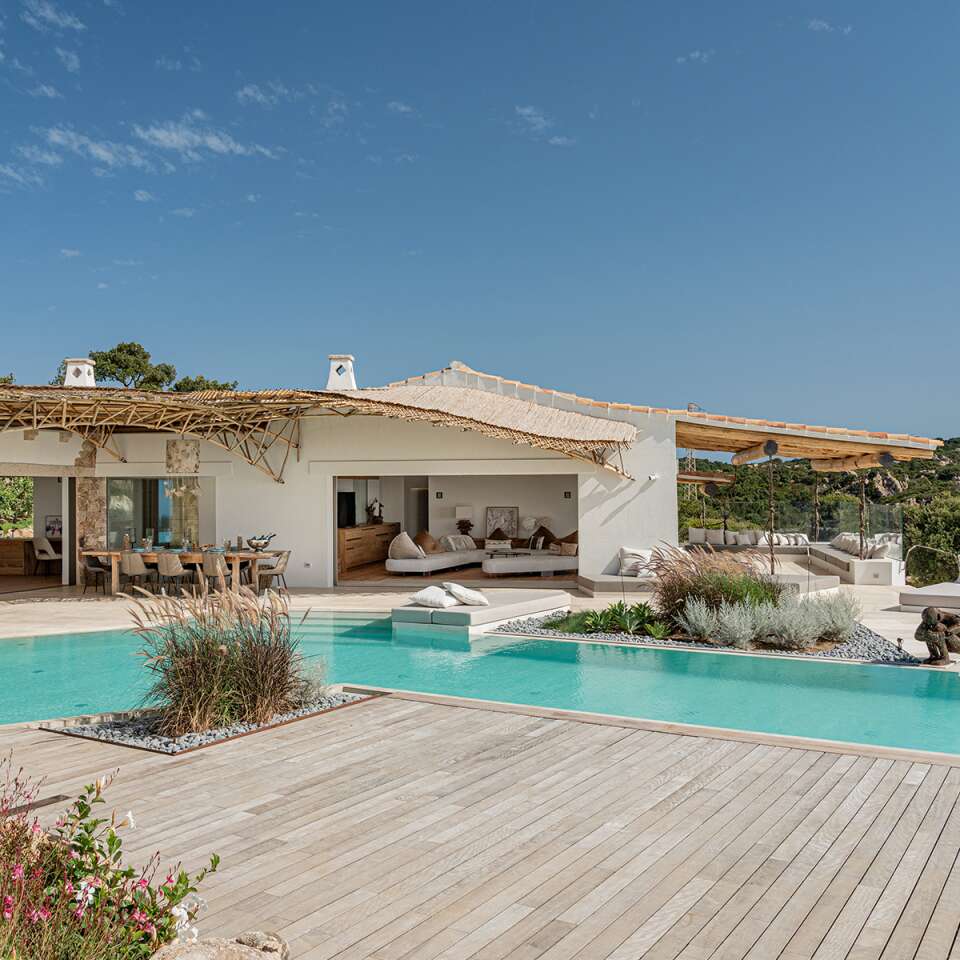 majestic infinity swimming pool