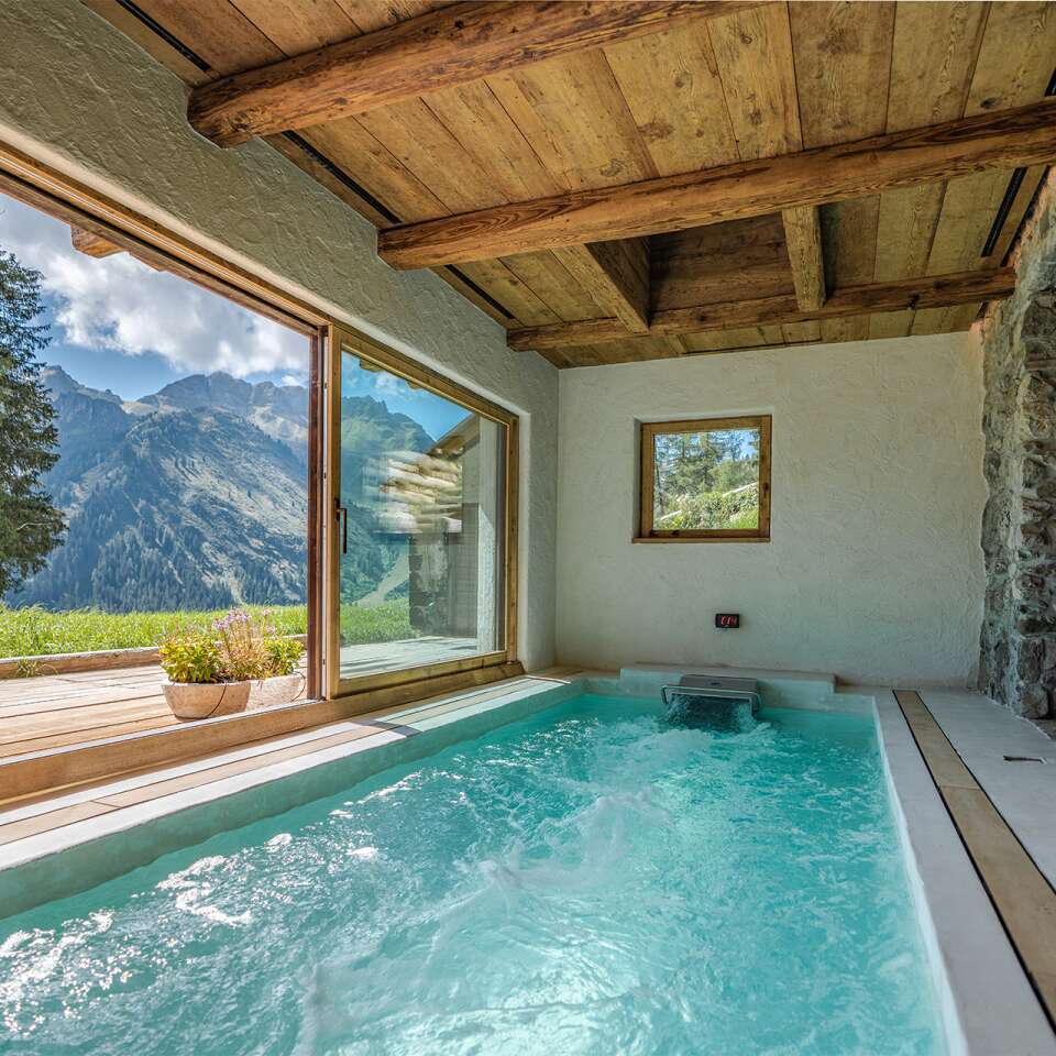 indoor swimming pool