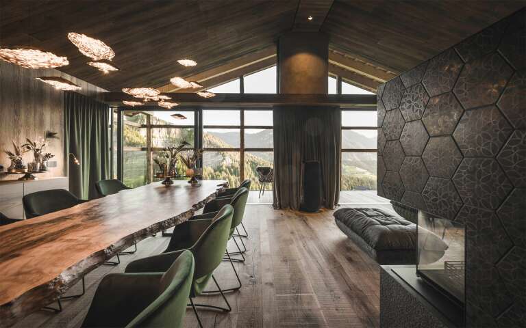 glamorous dining area with mountain view