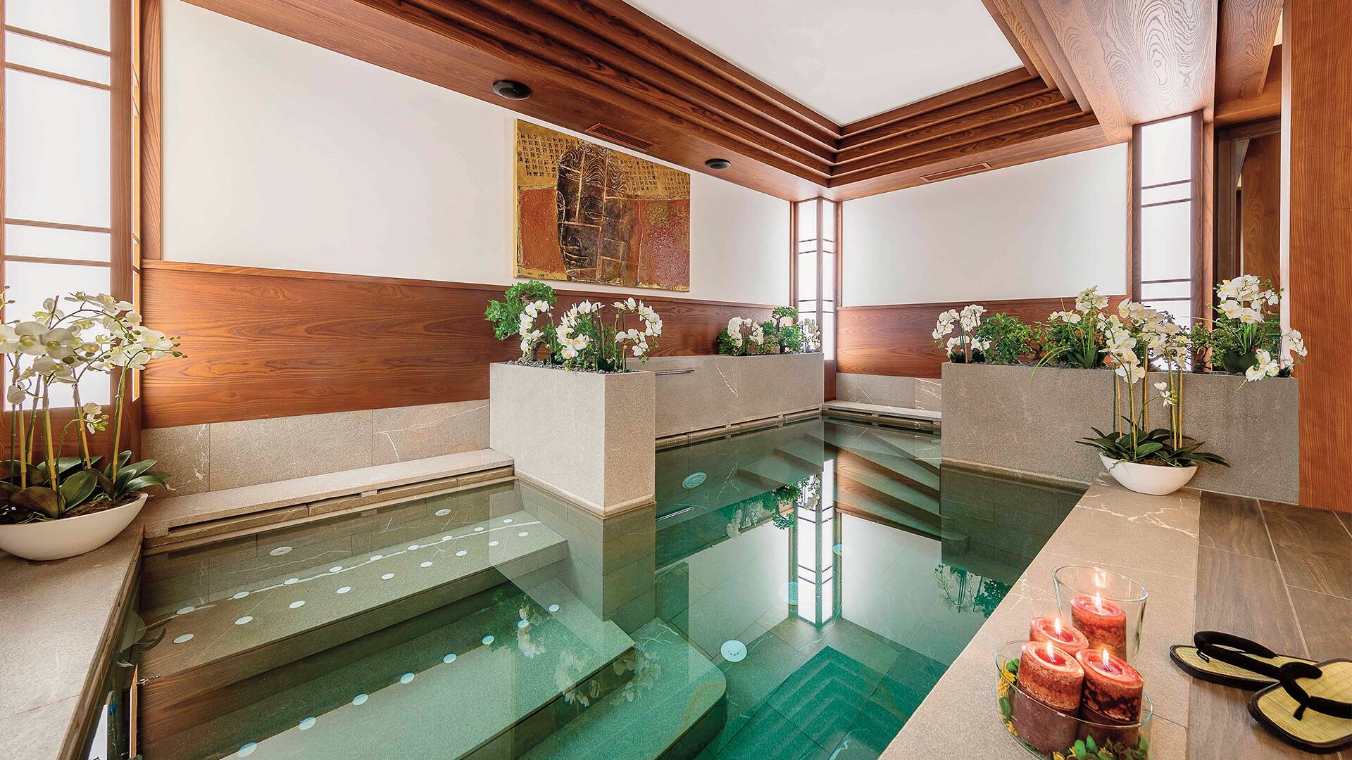 indoor pool