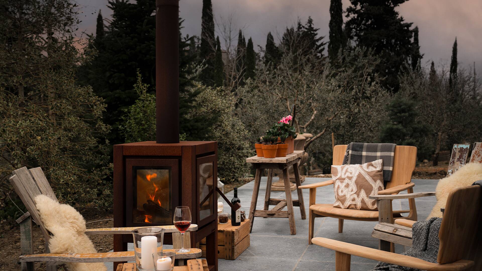 charming outdoor sitting area with fire pit
