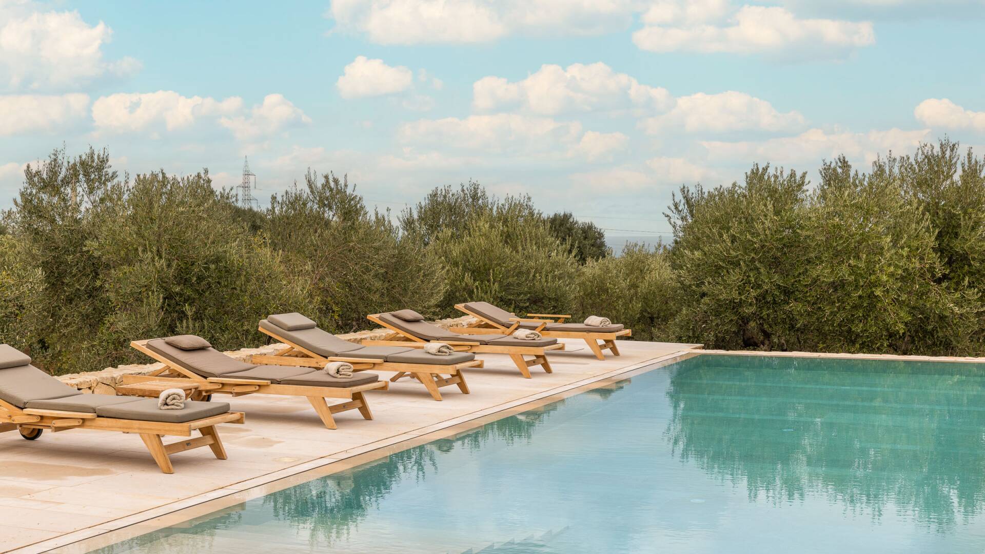 equipped sunbathing area