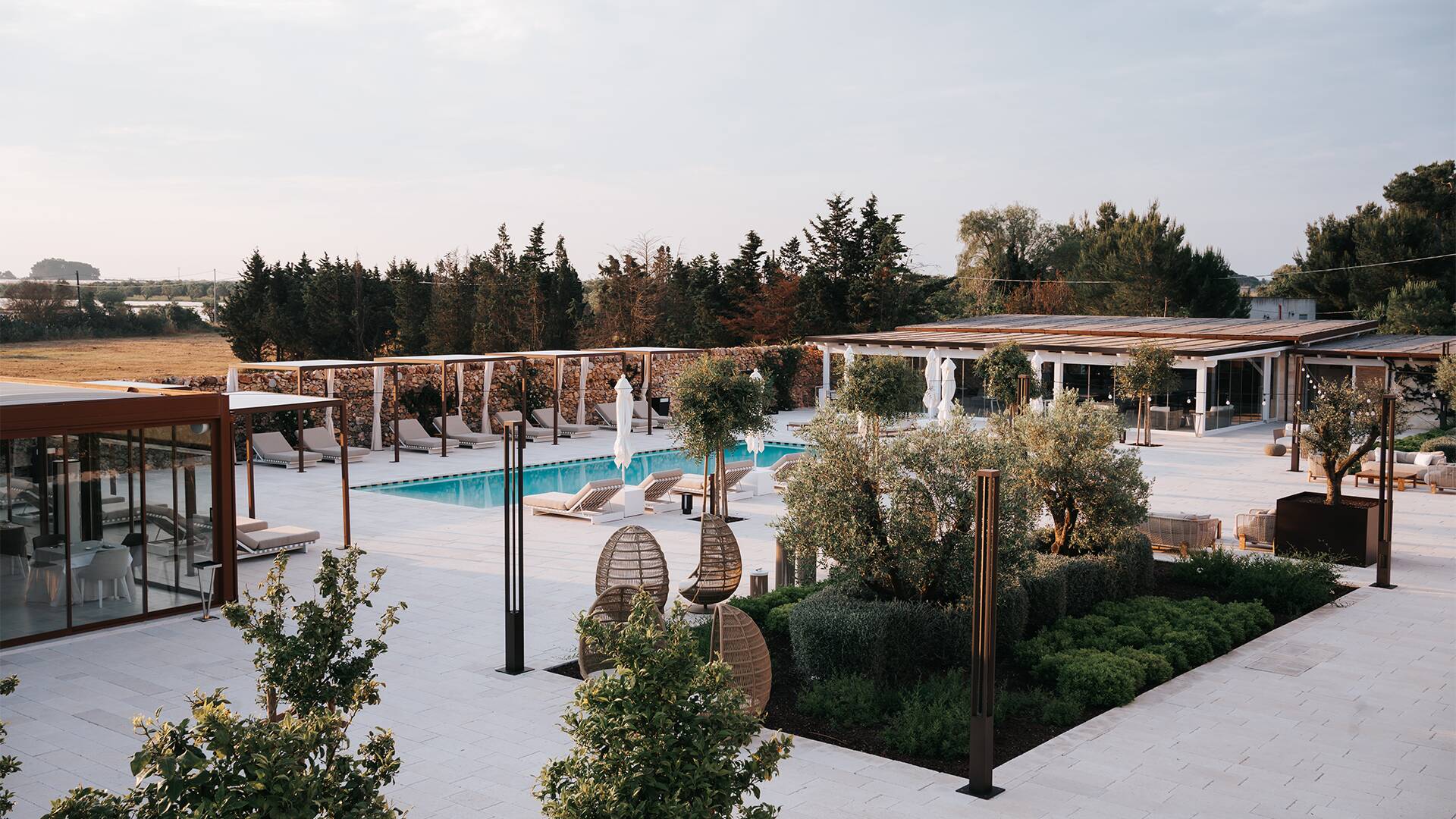 infinity swimming pool with bar and restaurant