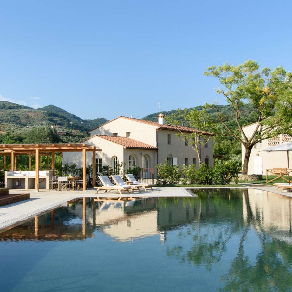luxury vacation Villa Monteca, Tuscany