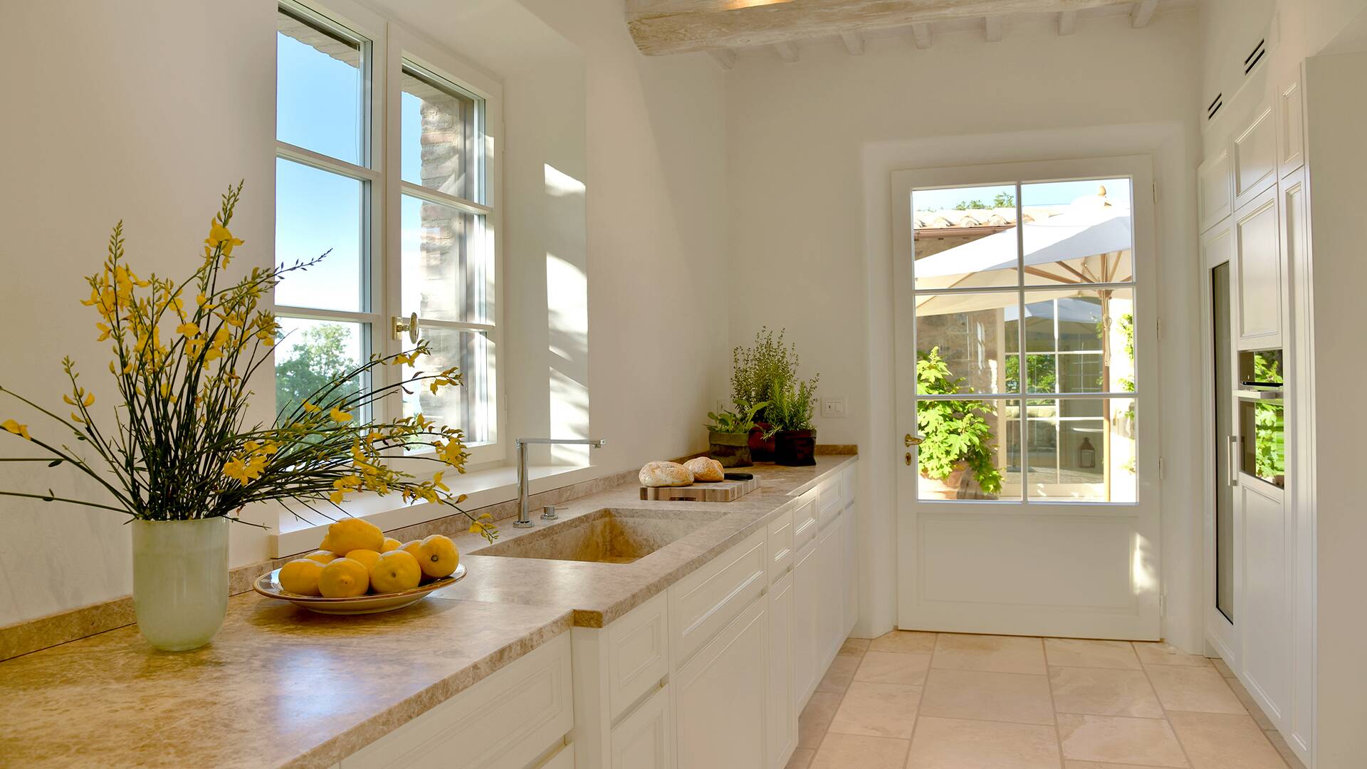 kitchen with direct access to outdoor