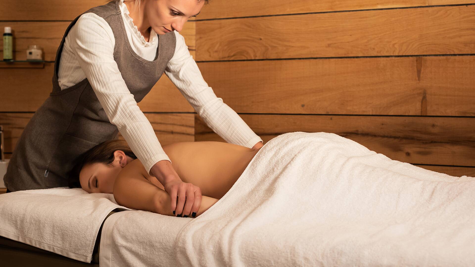 massage room