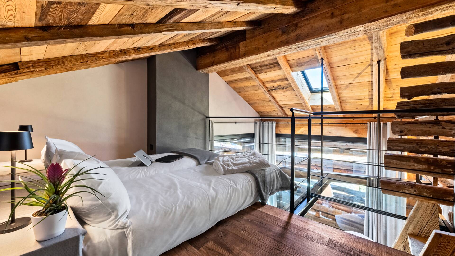 master bedroom, extra single sofa beds on a mezzanine floor