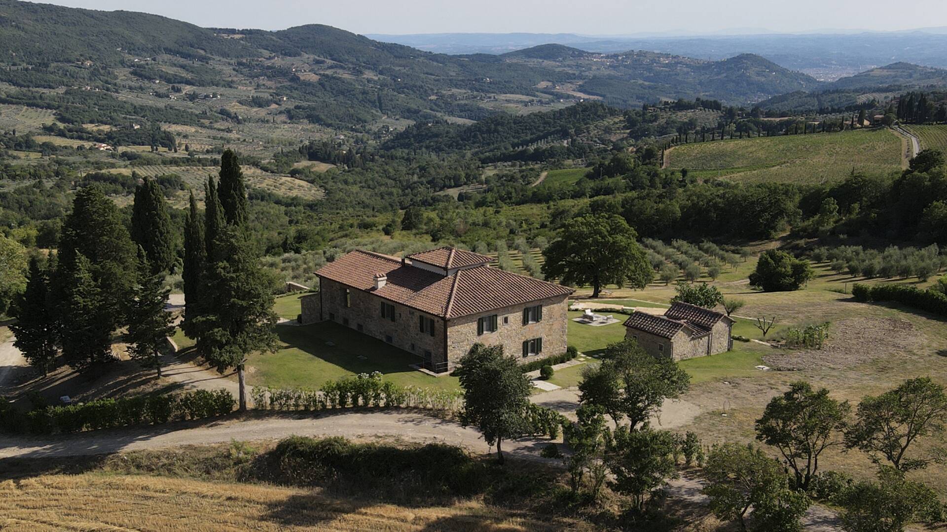 vacation villa immersed in the Tuscan countryside