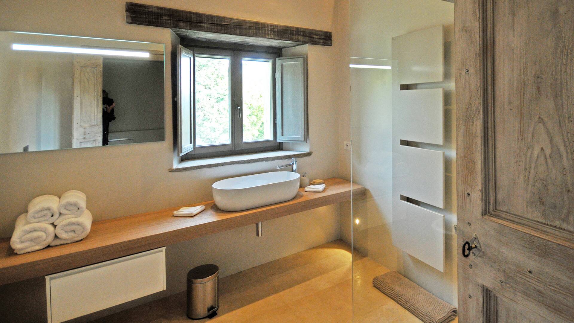 en suite bathroom