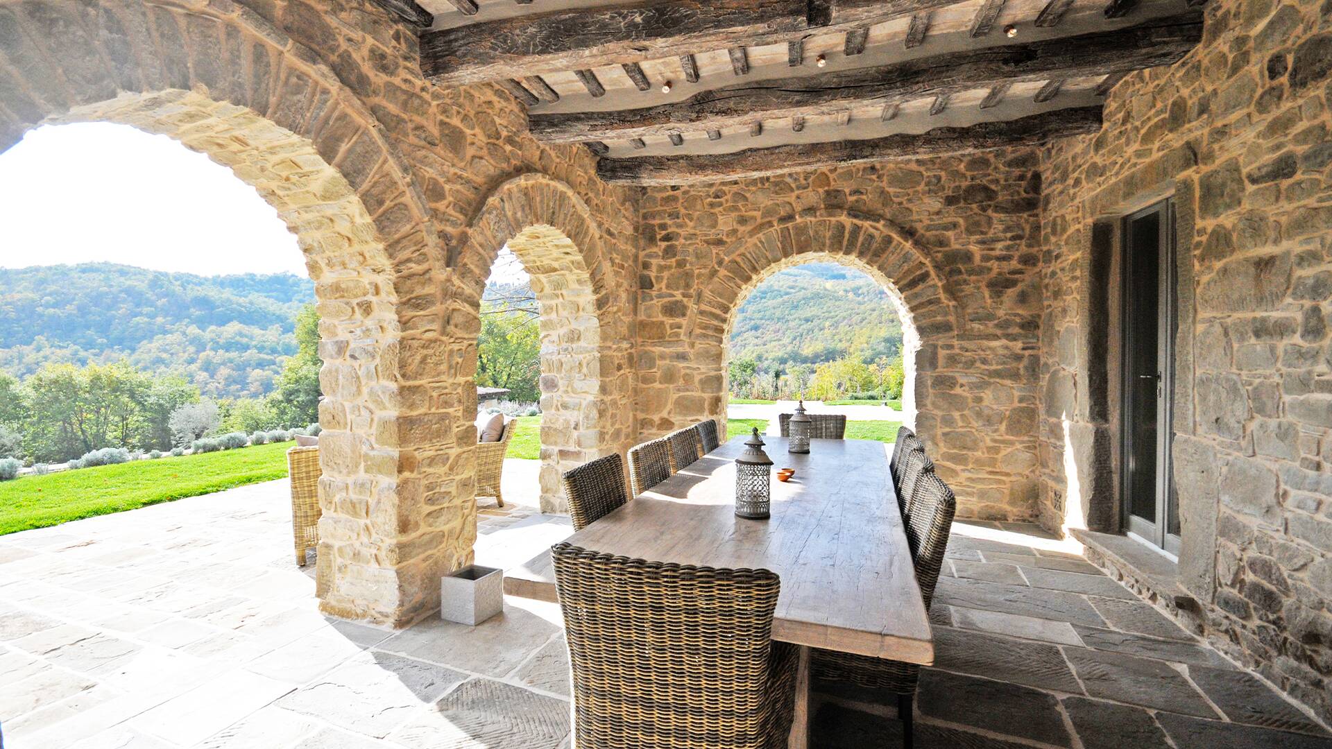 covered dining area