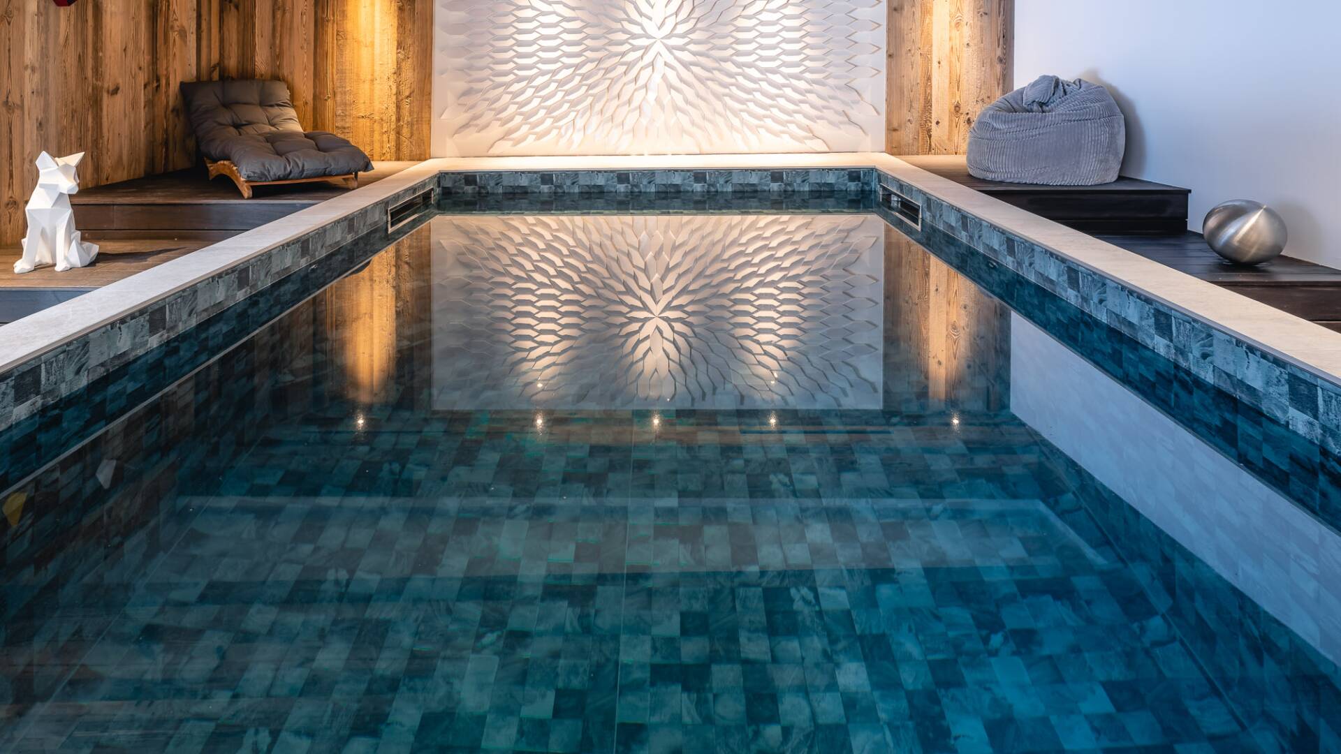 luxury indoor swimming pool