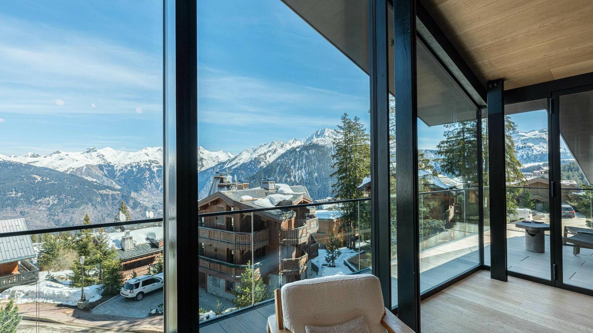 luxury vacation chalet fo rent in Courchevel, French Alps