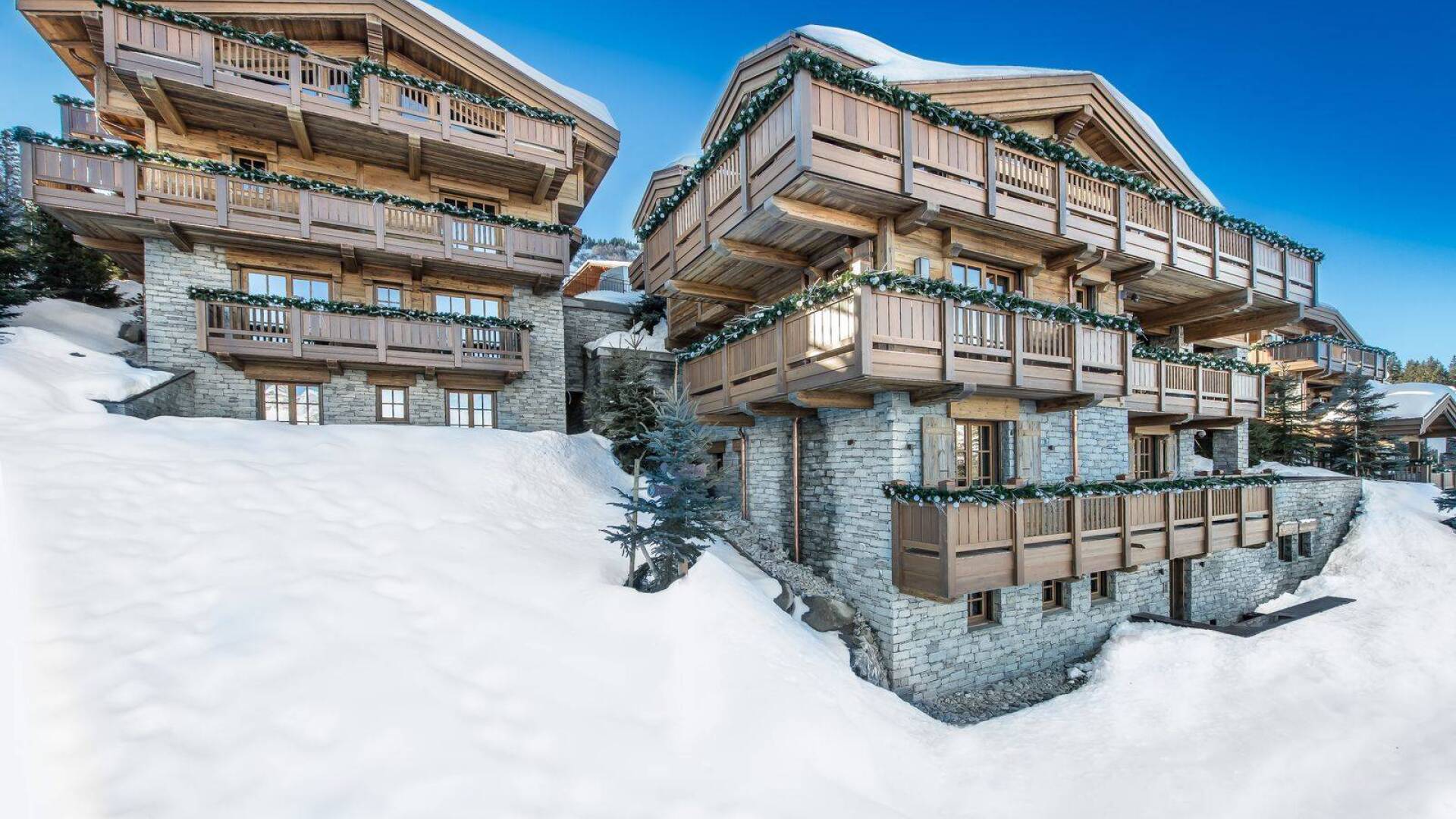 luxury Chalet Thuya for weekly rentals in Courchevel, French Alps