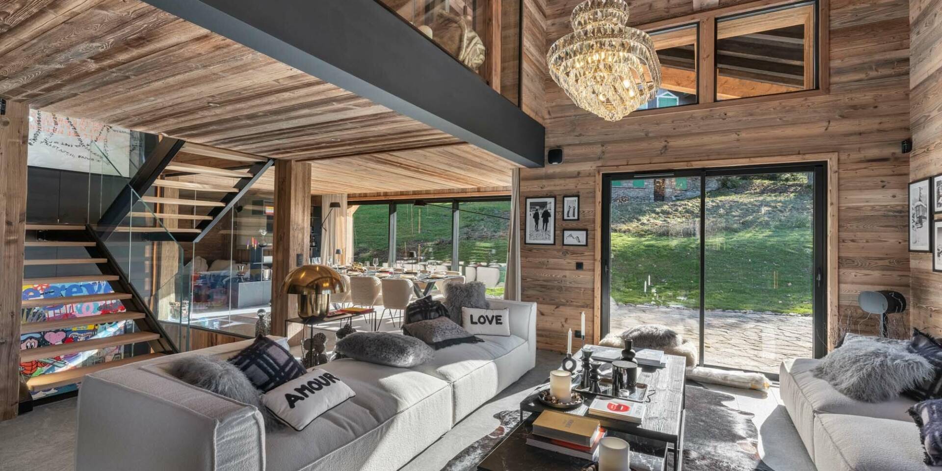 chalet pin