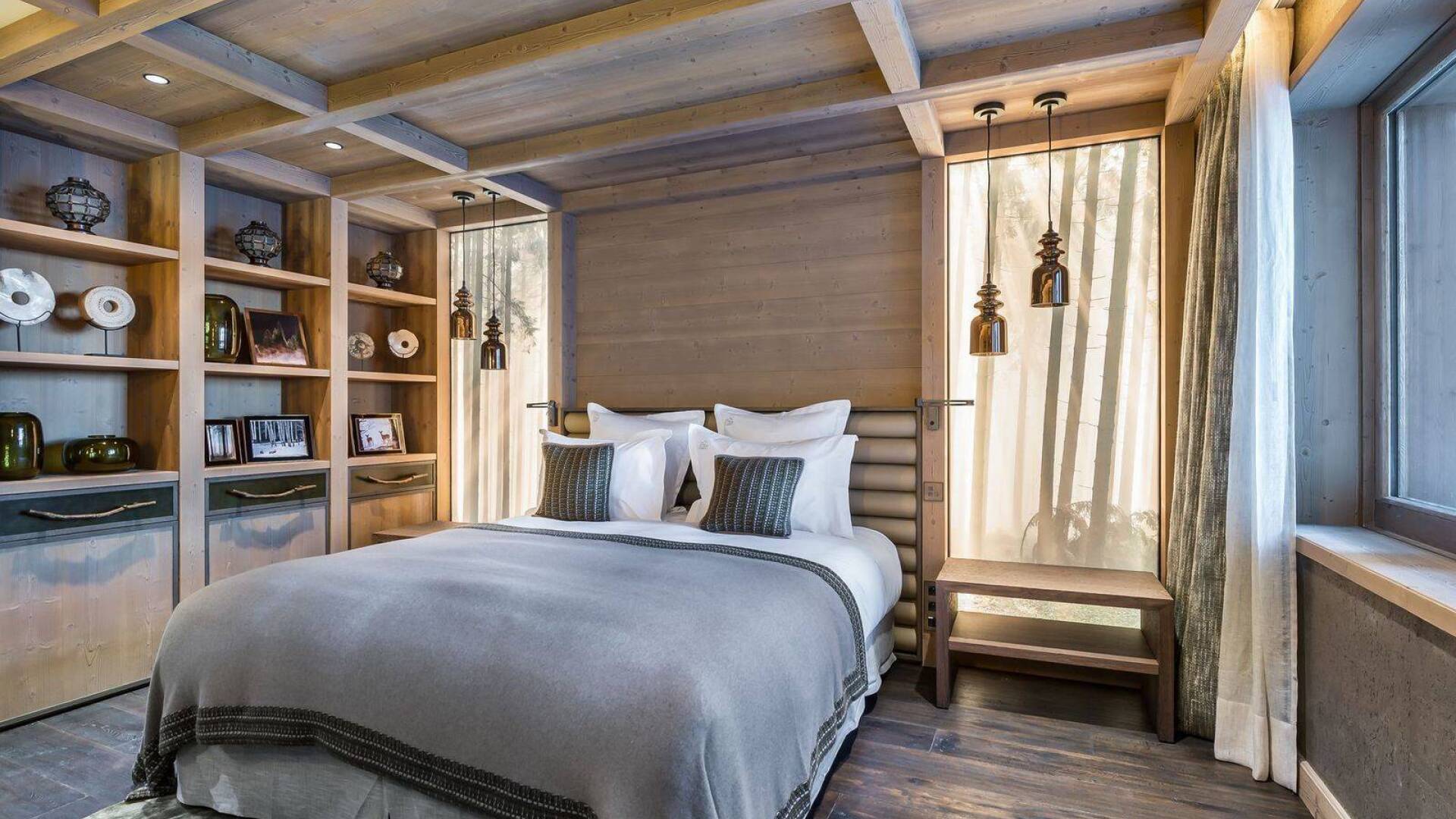 luxury double bedroom