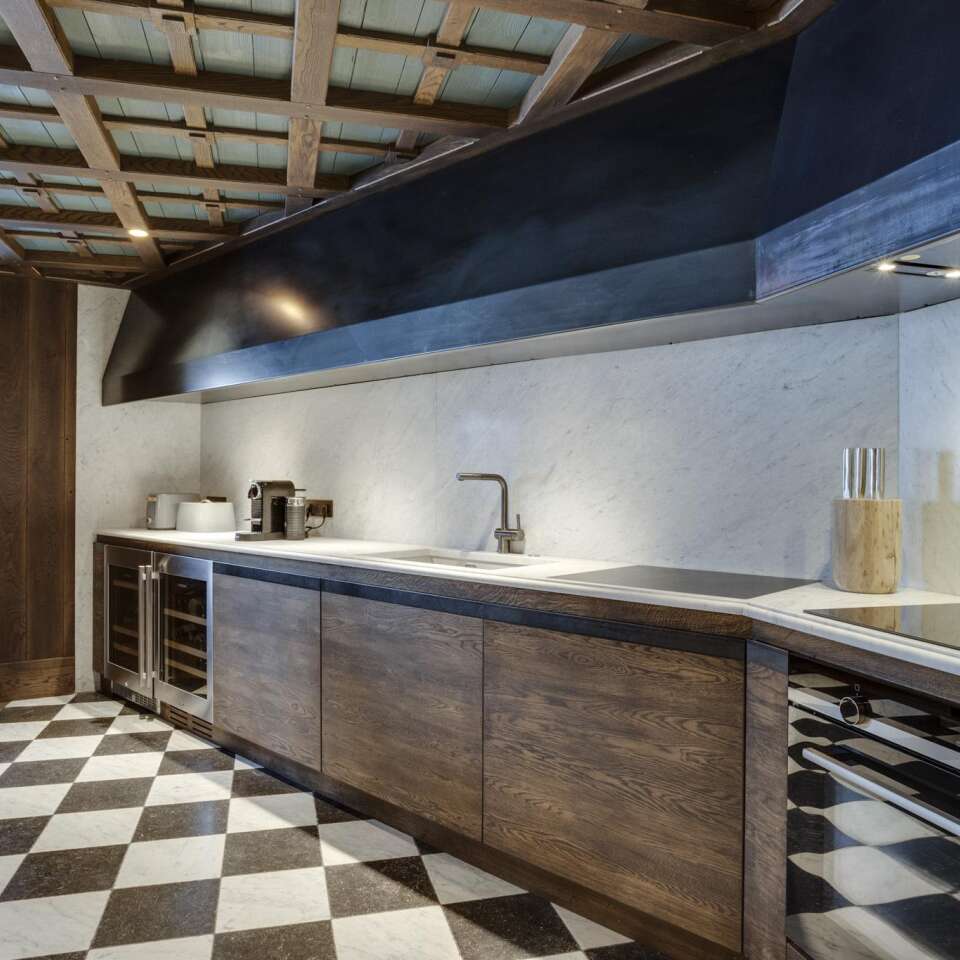 fully equipped kitchen with induction hubs