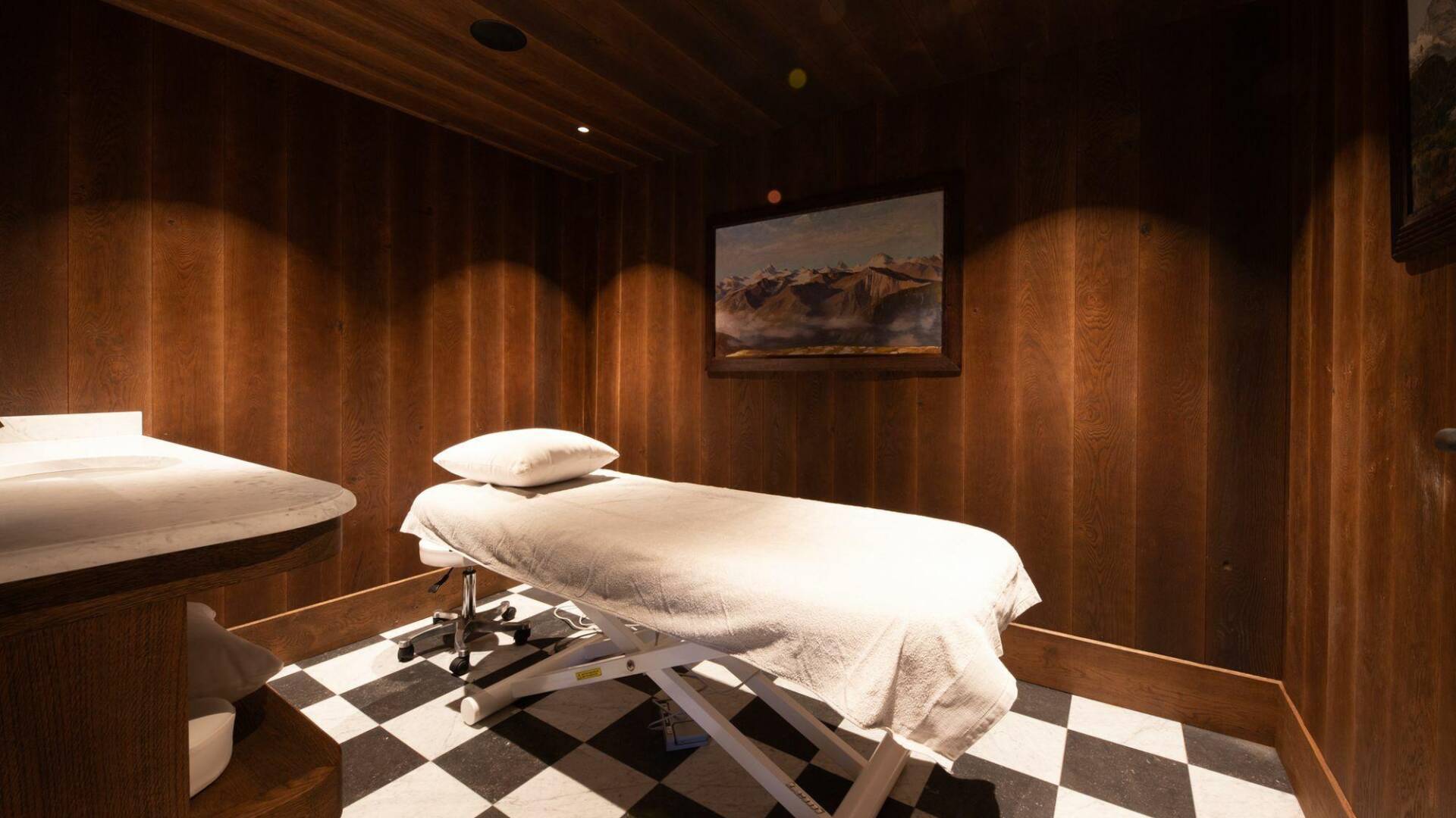 massage room
