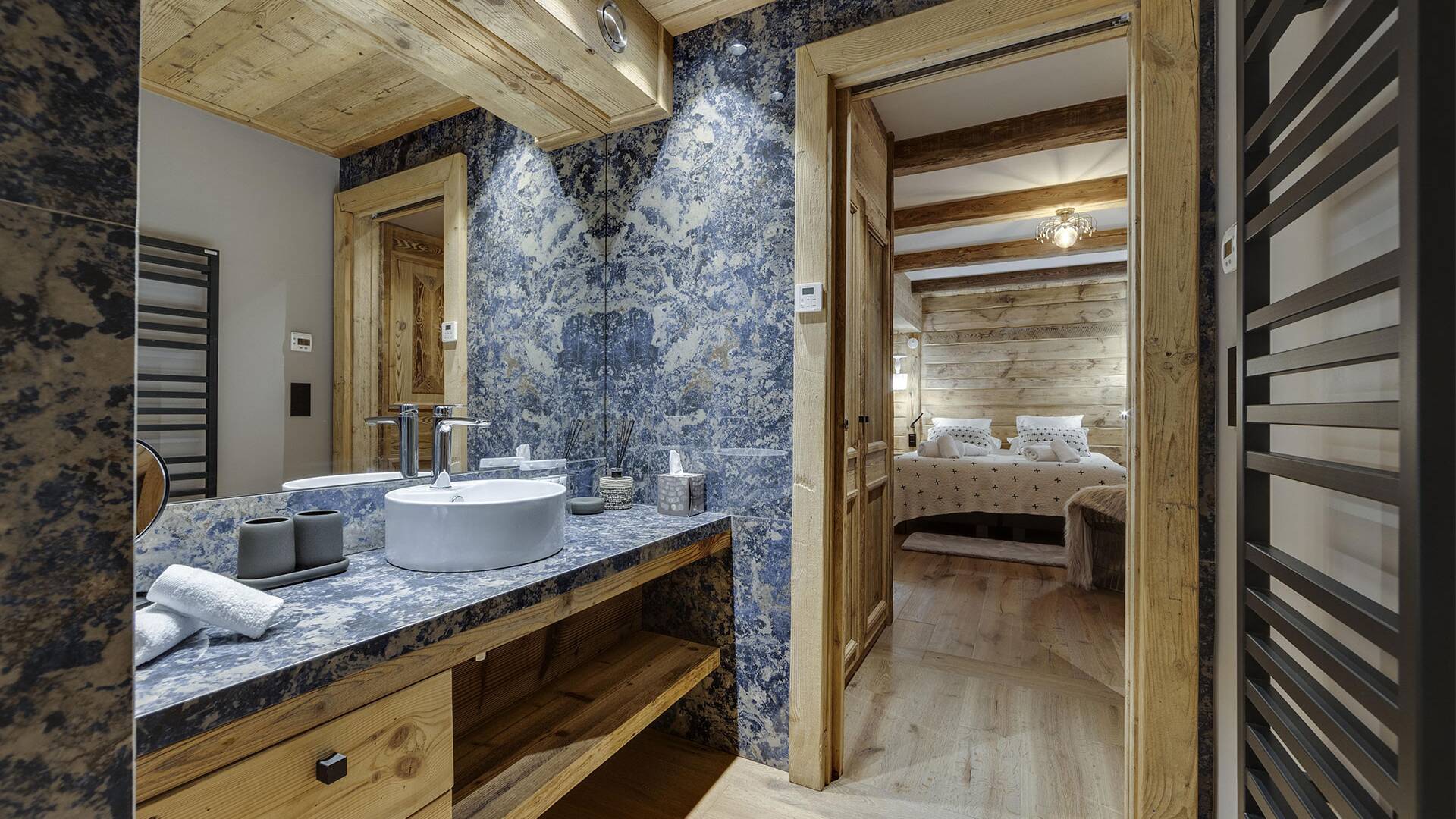 double bedroom with en suite bathroom