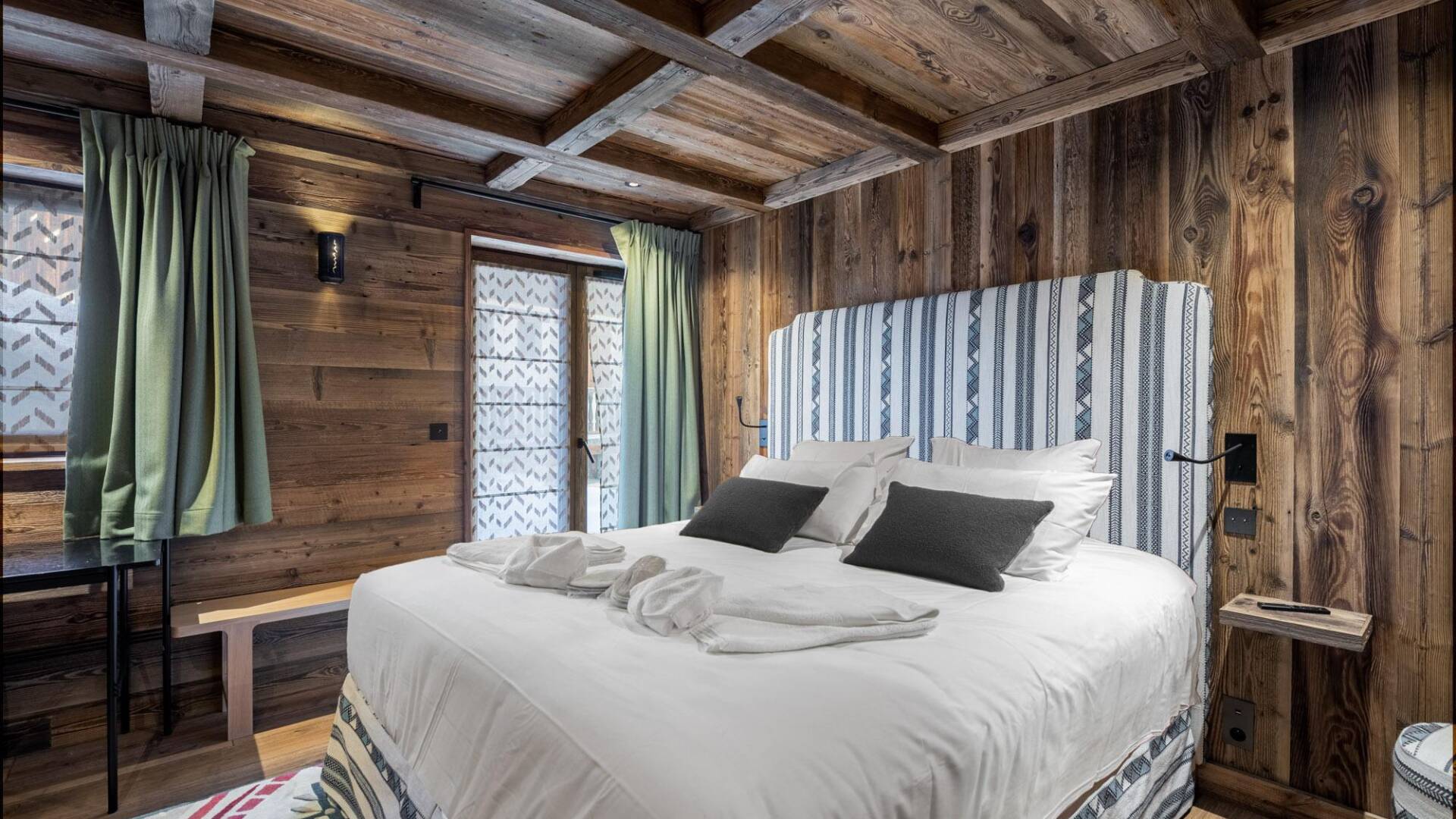double bedroom with access to balcony