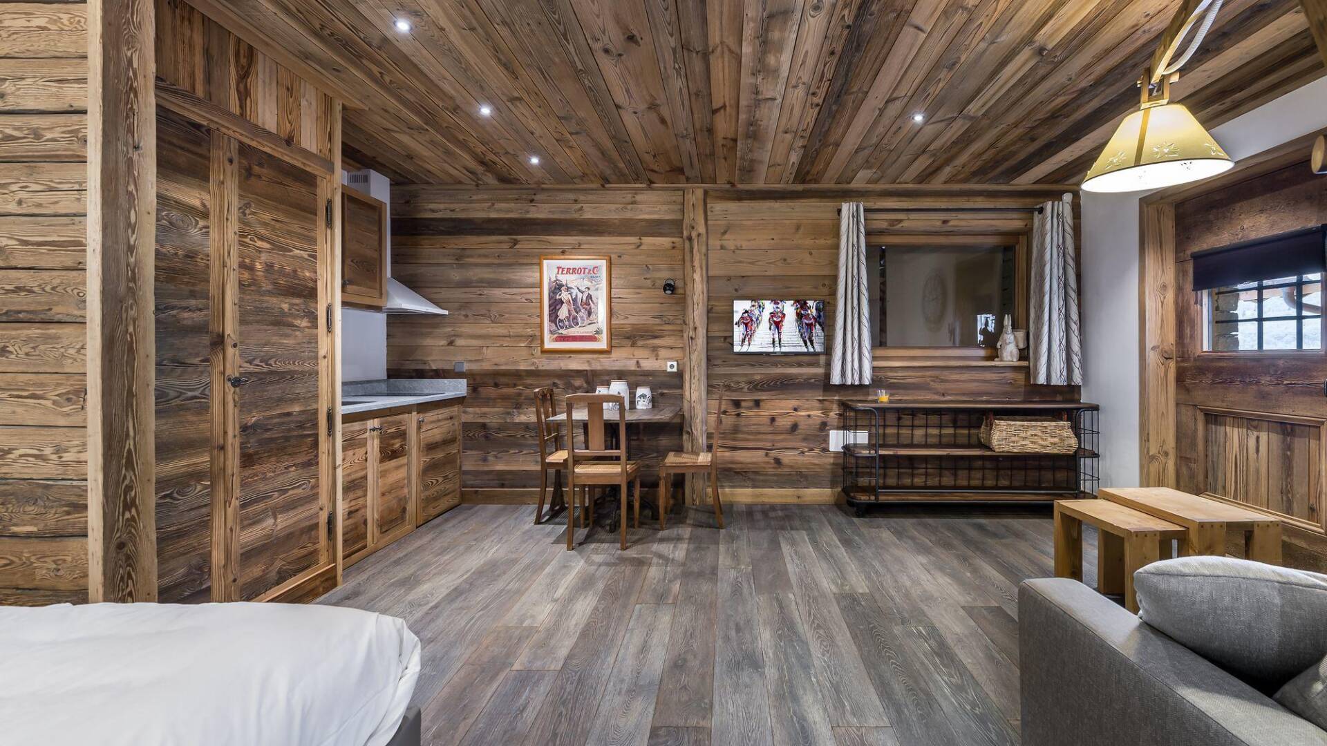 luxury Chalet Pin Blanc for rent in Méribel, French Alps
