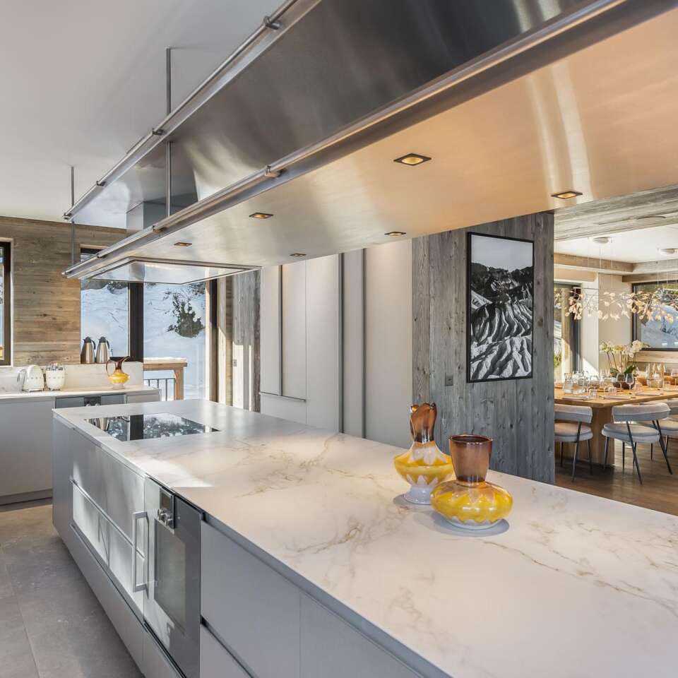 fully-equipped marble gourmet kitchen