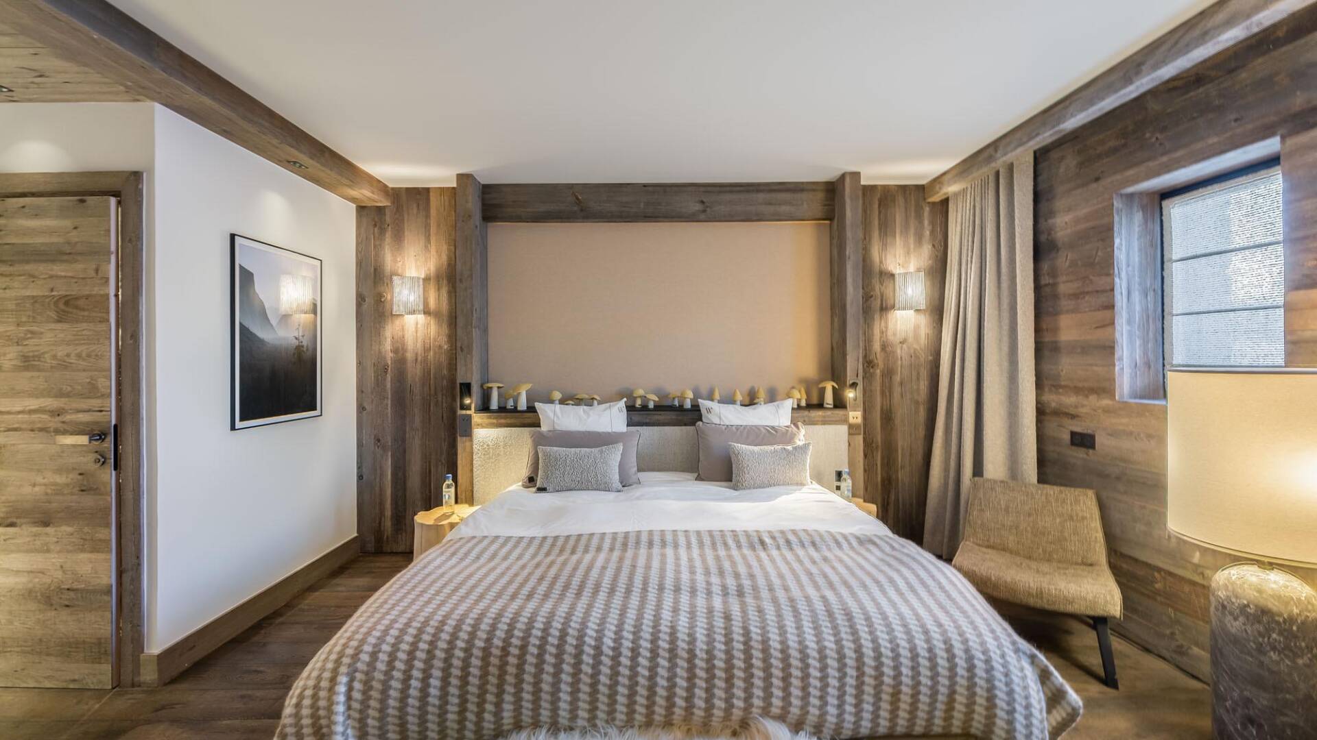 luxury double bedroom