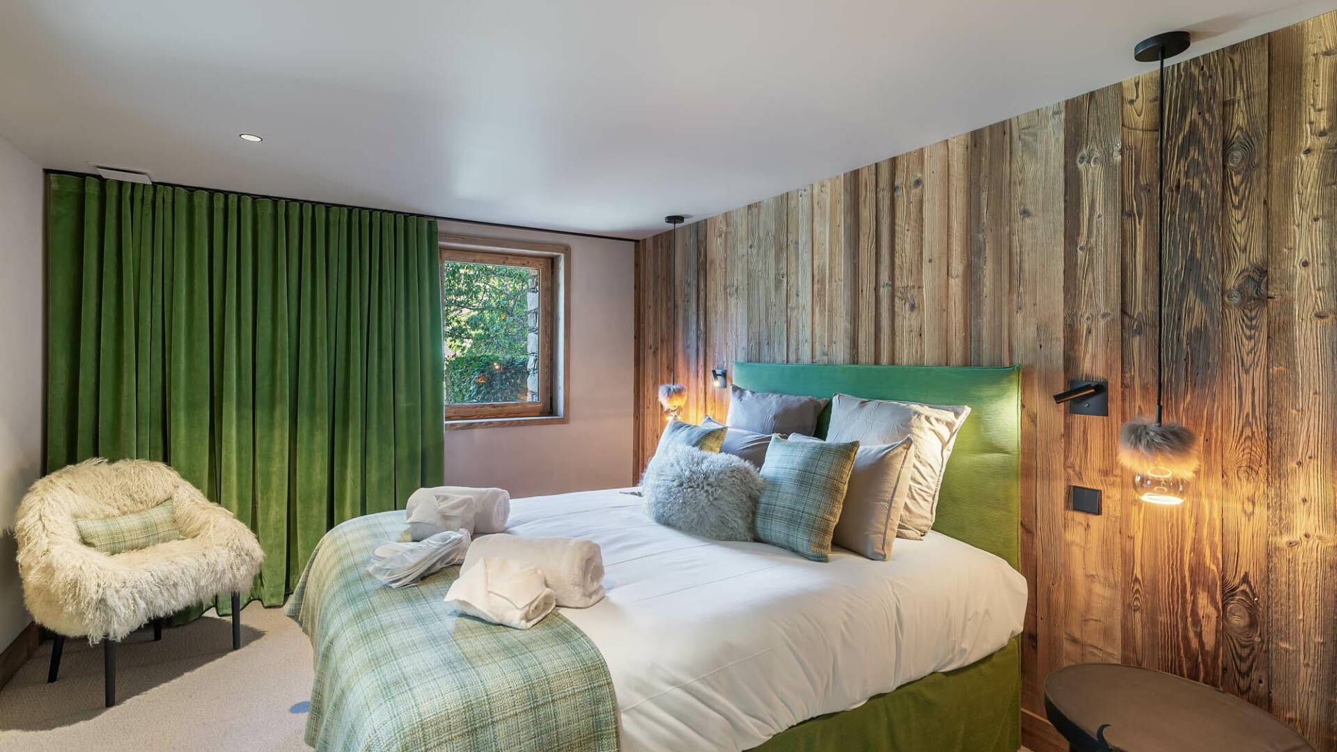 double bedroom